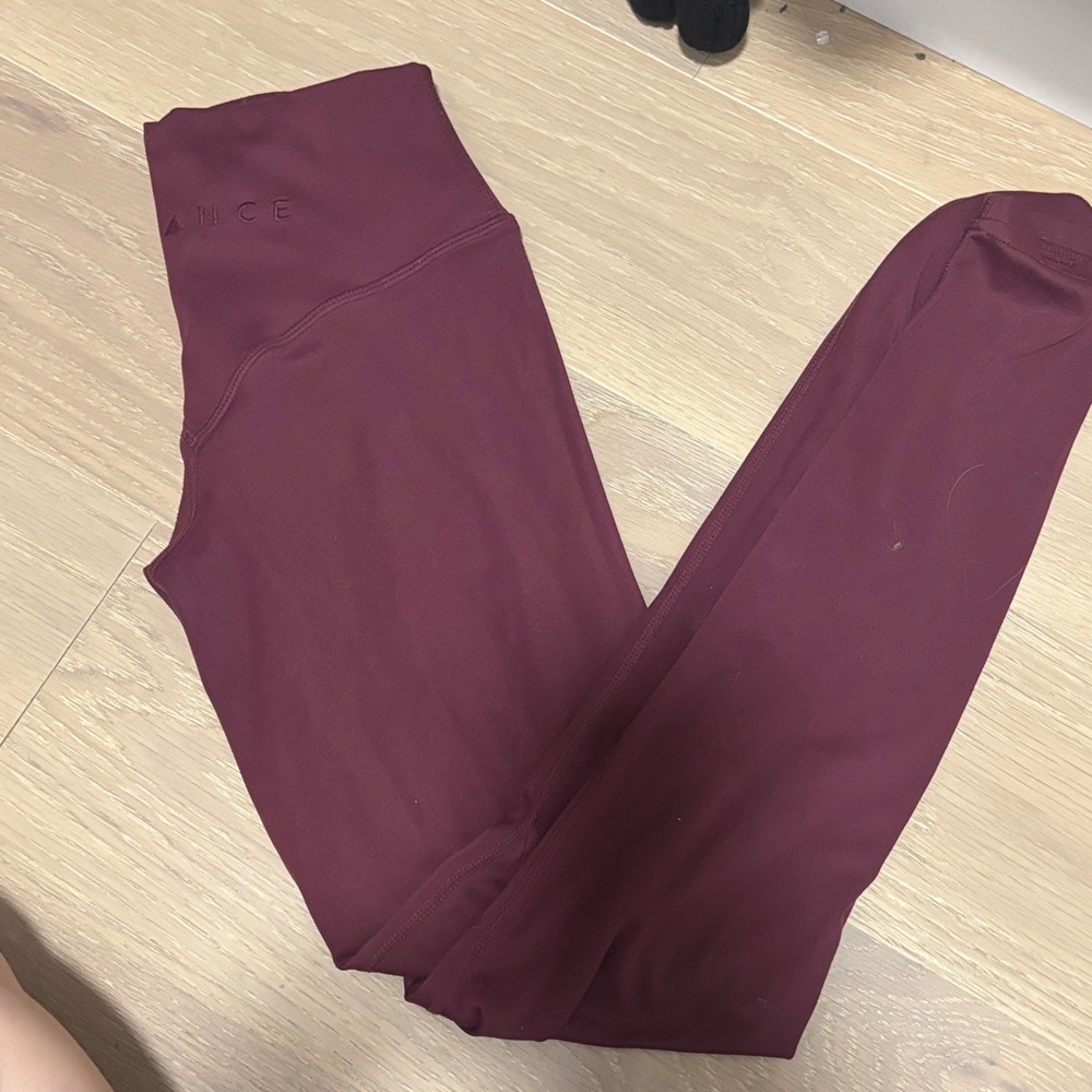 Women's Burgundy Leggings